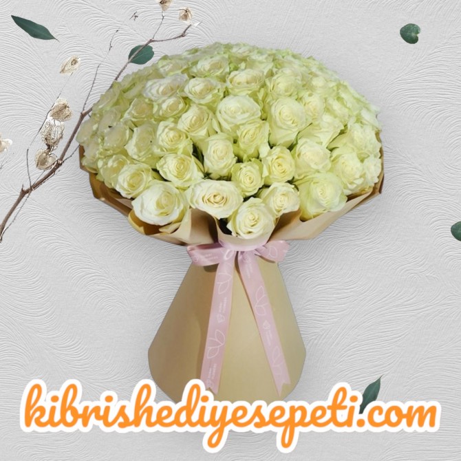 75 Beyaz Gül Buketi